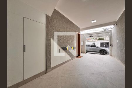 Casa para alugar com 90m², 2 quartos e 2 vagas Casa para alugar com 90m², 2 quartos e 2 vagasGaragem