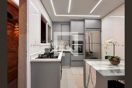 Casa para alugar com 90m², 2 quartos e 2 vagas Casa para alugar com 90m², 2 quartos e 2 vagasCozinha