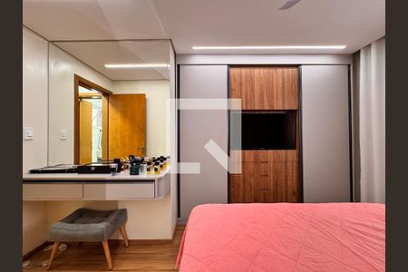 Casa para alugar com 90m², 2 quartos e 2 vagas Casa para alugar com 90m², 2 quartos e 2 vagasQuarto 2