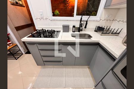 Casa para alugar com 90m², 2 quartos e 2 vagas Casa para alugar com 90m², 2 quartos e 2 vagasCozinha