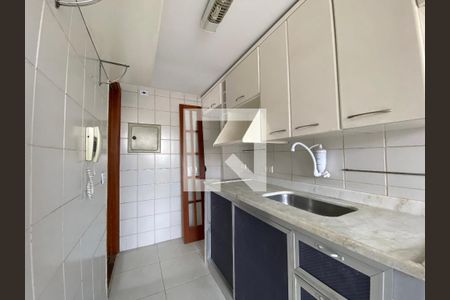 Apartamento à venda com 52m², 2 quartos e 1 vagaCozinha e Área de Serviço