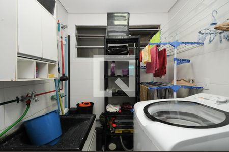 Casa à venda com 565m², 4 quartos e 2 vagasÁrea de Serviço