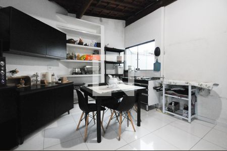 Casa à venda com 565m², 4 quartos e 2 vagasÁrea gourmet