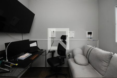 Casa à venda com 565m², 4 quartos e 2 vagasEscritorio