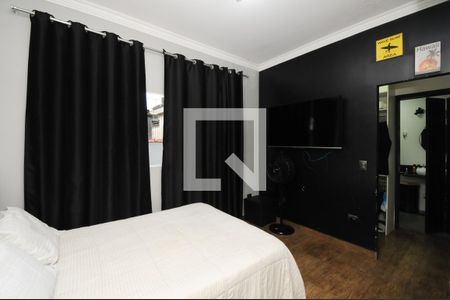 Casa à venda com 565m², 4 quartos e 2 vagasSuíte 2