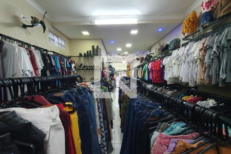 Casa à venda com 565m², 4 quartos e 2 vagasloja