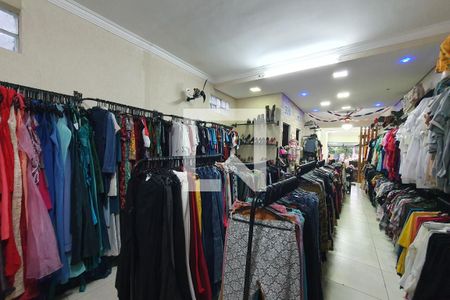 Casa à venda com 565m², 4 quartos e 2 vagasloja