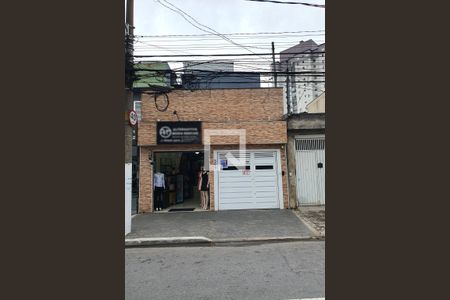 Casa à venda com 565m², 4 quartos e 2 vagasFachada