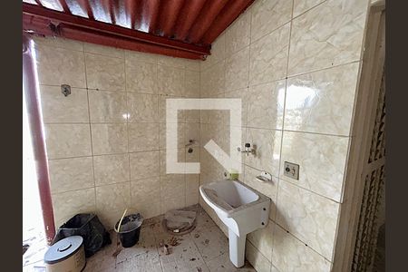 Casa para alugar com 70m², 2 quartos e 1 vagaÁrea de Serviço
