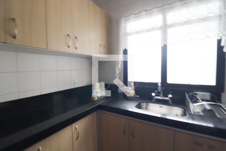 Apartamento para alugar com 110m², 3 quartos e 1 vagaCozinha e Área de Serviço