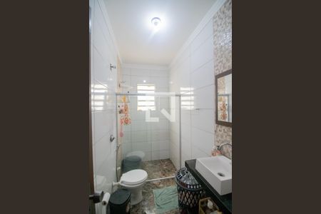 Casa à venda com 360m², 3 quartos e 3 vagas Casa à venda com 360m², 3 quartos e 3 vagasBanheiro Social