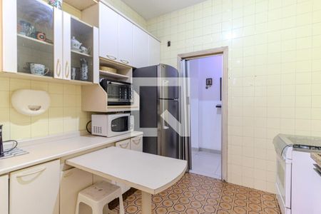 Apartamento à venda com 93m², 2 quartos e 1 vagaCozinha