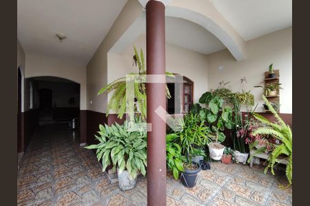 Casa para alugar com 216m², 3 quartos e 2 vagasHall social