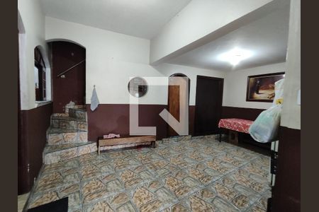 Casa para alugar com 216m², 3 quartos e 2 vagasHall social