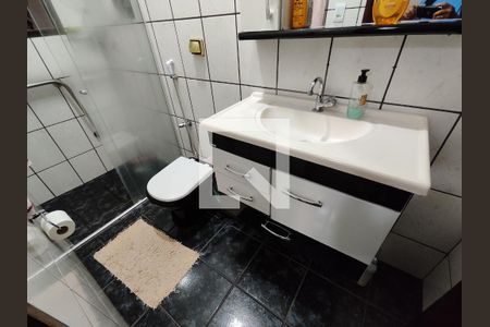 Casa para alugar com 216m², 3 quartos e 2 vagasBanheiro da Suíte 1