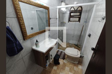 Casa para alugar com 216m², 3 quartos e 2 vagasBanheiro Social