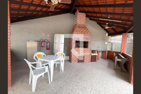 Apartamento à venda com 76m², 2 quartos e 1 vagaÁrea comum