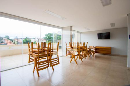 Apartamento para alugar com 54m², 2 quartos e 1 vaga Apartamento para alugar com 54m², 2 quartos e 1 vagaÁrea comum - Salão de festas