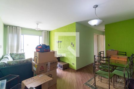 Sala de apartamento para alugar com 3 quartos, 68m² em Parque Boturussu, São Paulo