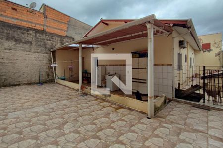Casa à venda com 190m², 3 quartos e 5 vagasQuintal