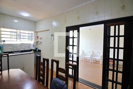 Casa à venda com 336m², 6 quartos e 5 vagasCozinha/Copa