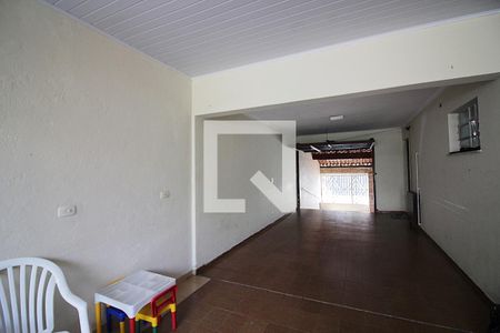 Casa à venda com 336m², 6 quartos e 5 vagasCorredor