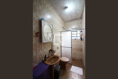 Casa à venda com 336m², 6 quartos e 5 vagasBanheiro de serviço casa 2