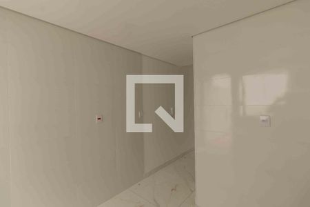 Casa à venda com 130m², 2 quartos e 2 vagas Casa à venda com 130m², 2 quartos e 2 vagasCozinha