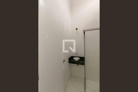 Casa à venda com 130m², 2 quartos e 2 vagas Casa à venda com 130m², 2 quartos e 2 vagasBanheiro da Suíte 2