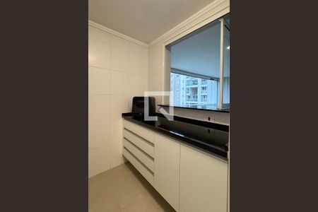 Apartamento para alugar com 156m², 3 quartos e 3 vagasCozinha