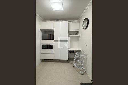 Apartamento para alugar com 156m², 3 quartos e 3 vagasCozinha