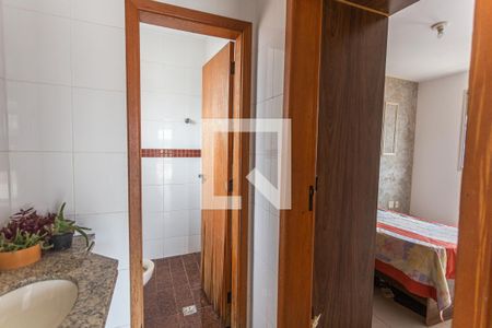 Apartamento à venda com 197m², 4 quartos e 3 vagasBanheiro da Suíte 2 na Cobertura