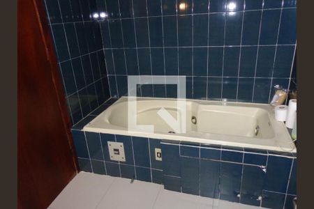 Casa à venda com 440m², 4 quartos e 3 vagas Casa à venda com 440m², 4 quartos e 3 vagasFoto 01