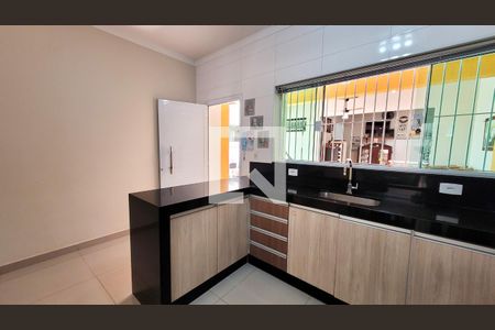 Casa à venda com 220m², 3 quartos e 4 vagasCozinha