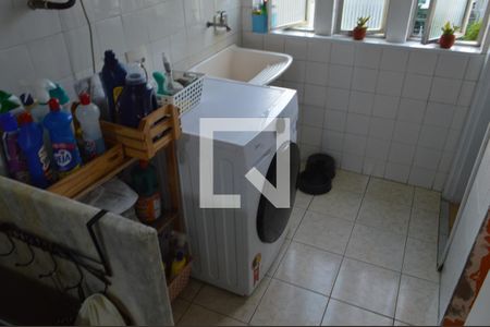 Apartamento à venda com 80m², 2 quartos e 1 vaga Apartamento à venda com 80m², 2 quartos e 1 vagaÁrea de Serviço