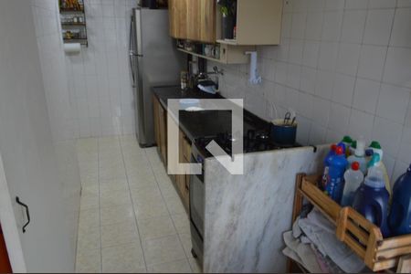Apartamento à venda com 80m², 2 quartos e 1 vaga Apartamento à venda com 80m², 2 quartos e 1 vagaCozinha