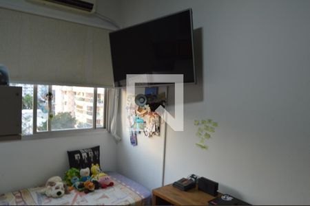 Apartamento à venda com 80m², 2 quartos e 1 vaga Apartamento à venda com 80m², 2 quartos e 1 vagaQuarto