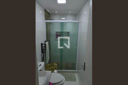 Apartamento à venda com 80m², 2 quartos e 1 vaga Apartamento à venda com 80m², 2 quartos e 1 vagaBanheiro