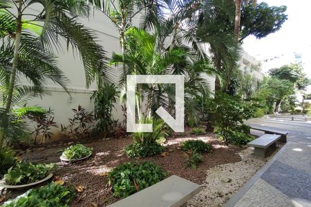 Apartamento à venda com 80m², 2 quartos e 1 vaga Apartamento à venda com 80m², 2 quartos e 1 vagaÁrea comum