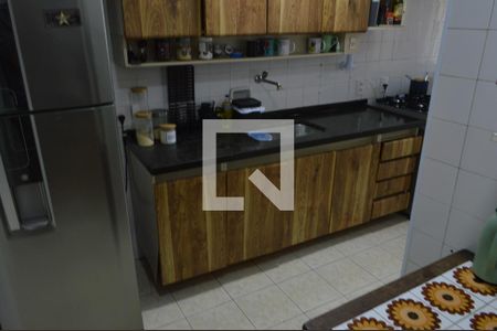 Apartamento à venda com 80m², 2 quartos e 1 vaga Apartamento à venda com 80m², 2 quartos e 1 vagaCozinha