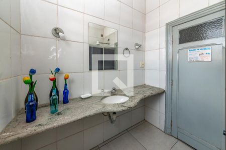 Apartamento à venda com 109m², 3 quartos e sem vagaBanheiro Social