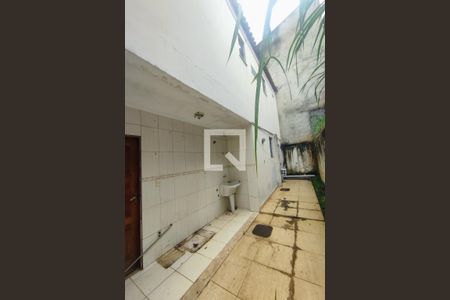 Casa de condomínio para alugar com 300m², 4 quartos e 2 vagas Casa de condomínio para alugar com 300m², 4 quartos e 2 vagasÁrea Externa