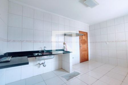 Casa de condomínio para alugar com 300m², 4 quartos e 2 vagas Casa de condomínio para alugar com 300m², 4 quartos e 2 vagas1º Pav - Cozinha