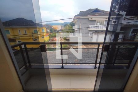 Casa de condomínio para alugar com 300m², 4 quartos e 2 vagas Casa de condomínio para alugar com 300m², 4 quartos e 2 vagas2º Pav - Varanda da Suite 1