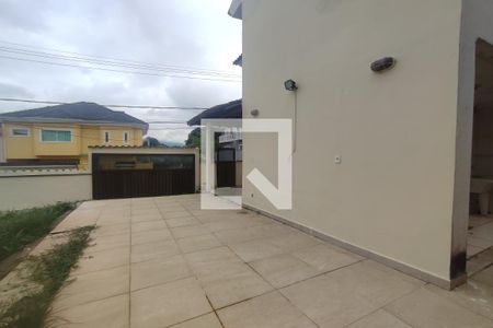 Casa de condomínio para alugar com 300m², 4 quartos e 2 vagas Casa de condomínio para alugar com 300m², 4 quartos e 2 vagasÁrea Externa