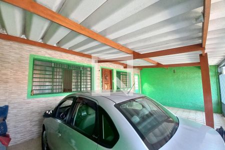 Casa à venda com 300m², 4 quartos e 3 vagas Casa à venda com 300m², 4 quartos e 3 vagasFachada do Prédio