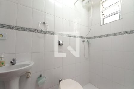 Casa à venda com 300m², 4 quartos e 3 vagas Casa à venda com 300m², 4 quartos e 3 vagasQuarto 4 - Suíte