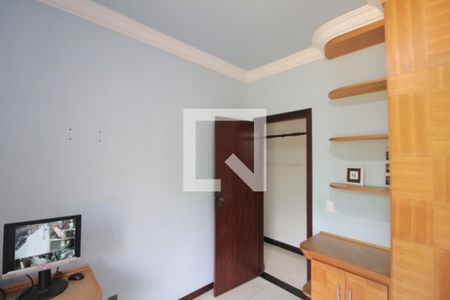 Casa à venda com 260m², 4 quartos e 3 vagasQuarto 1