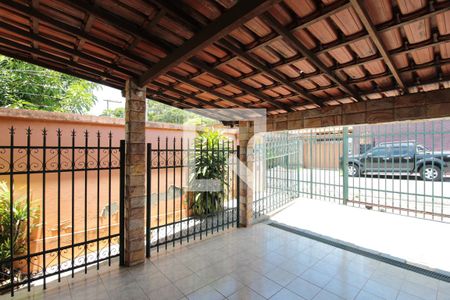 Casa à venda com 260m², 4 quartos e 3 vagasGaragem