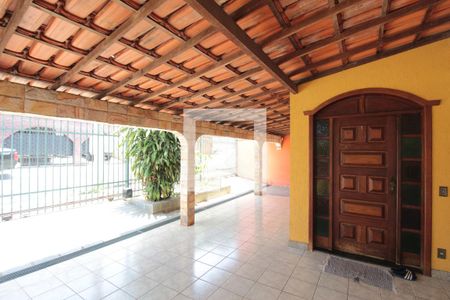 Casa à venda com 260m², 4 quartos e 3 vagasGaragem
